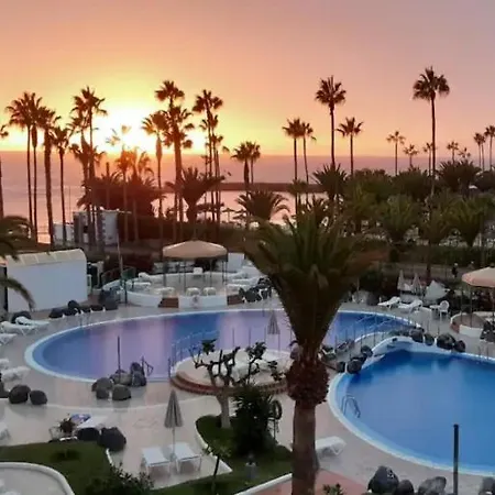 Altamira Sunset דירה