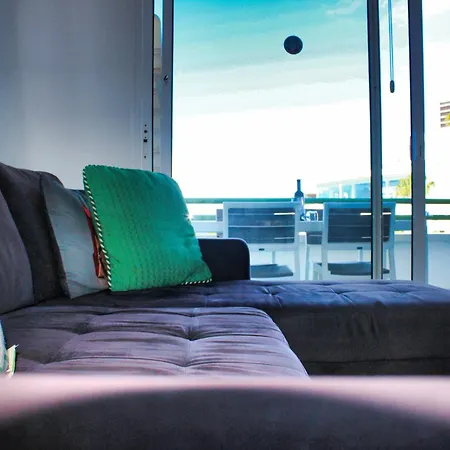 Altamira Sunset Апартаменти *