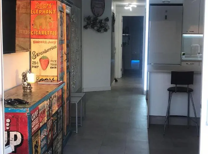 Altamira Sunset Адехе