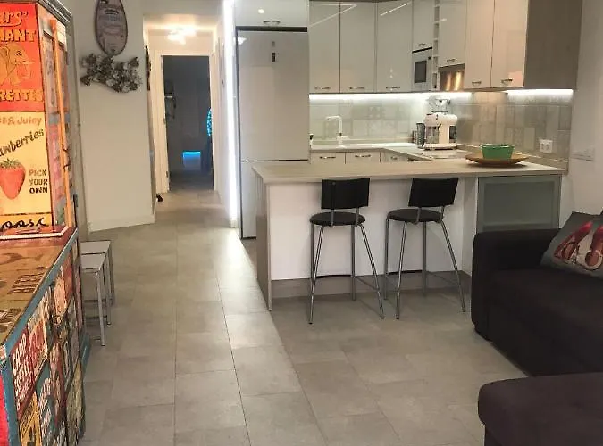 Altamira Sunset Адехе